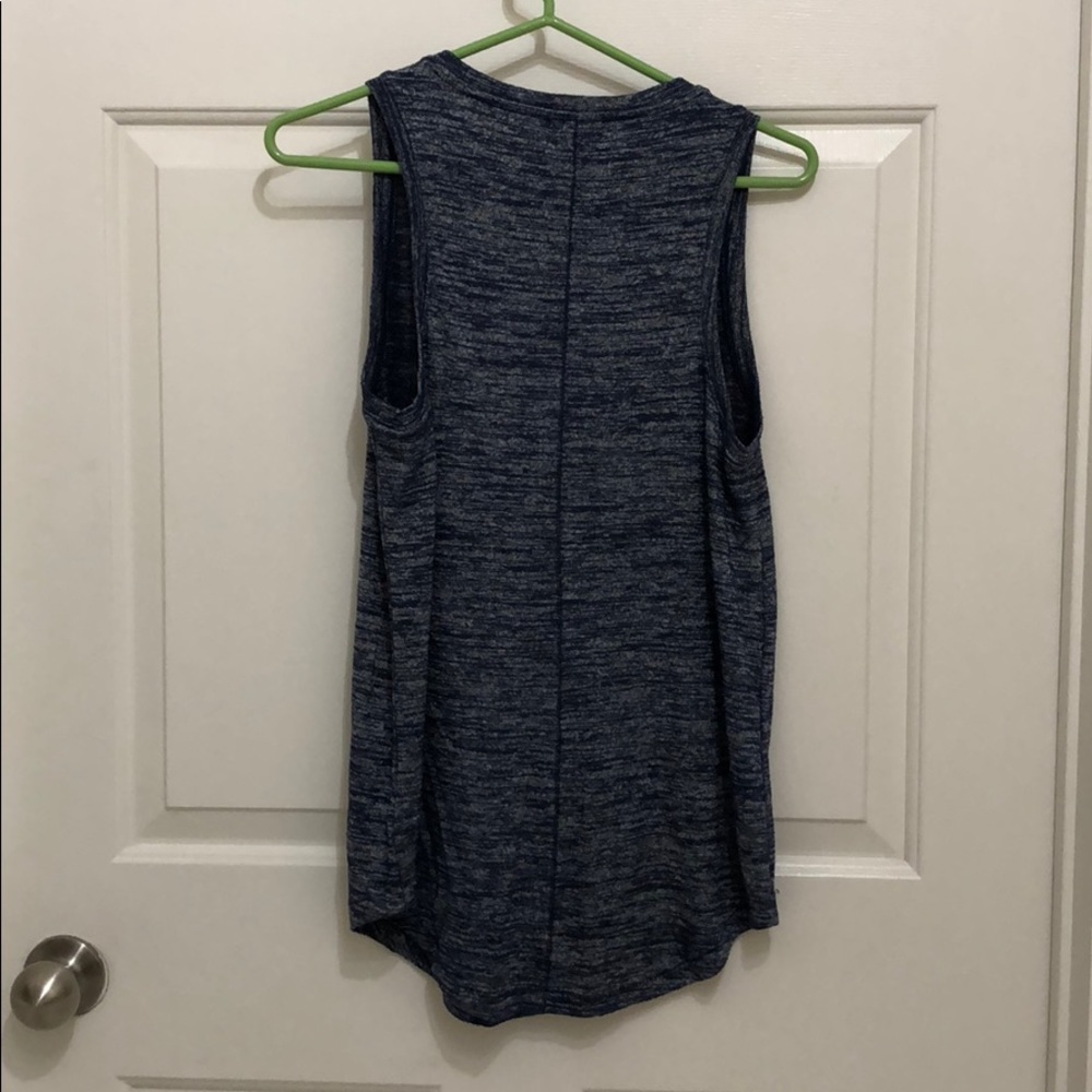 GAP Tank Top - Picture 2 of 4